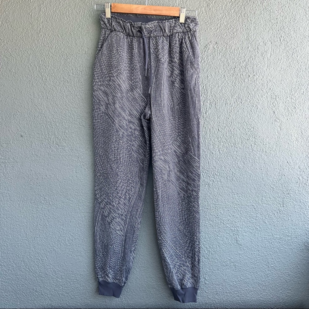 Lululemon Stretch High Rise Joggers - Picture 4 of 6